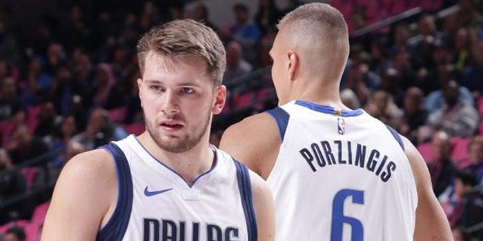  布克47分对飙东契奇，太阳力克独行侠  